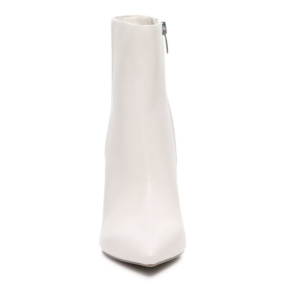 Marc Fisher Glorify Boot; Color: Off White, Size: 6M - Picture 6 of 7